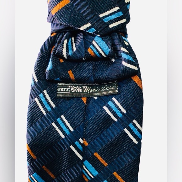 Handmade ladies MEN’S STORE necktie necklace. NO BROOCH ATTACHED! NO NECKLACE!! - Picture 3 of 3